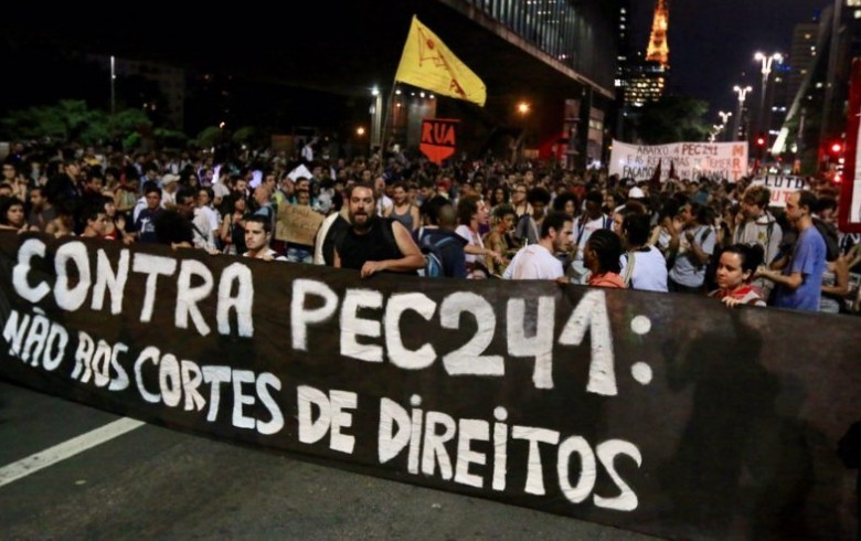 Ato contra Pec 241