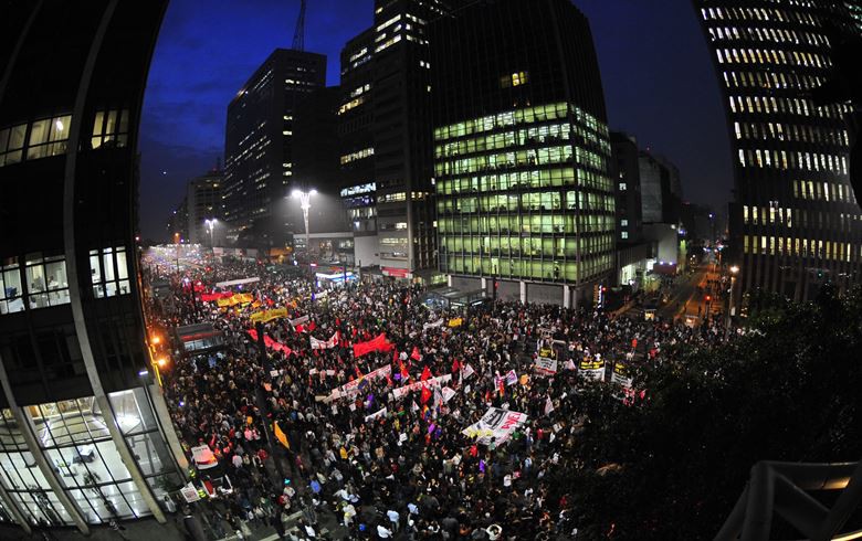 Especialistas discordam sobre lei específica para direito de manifestação