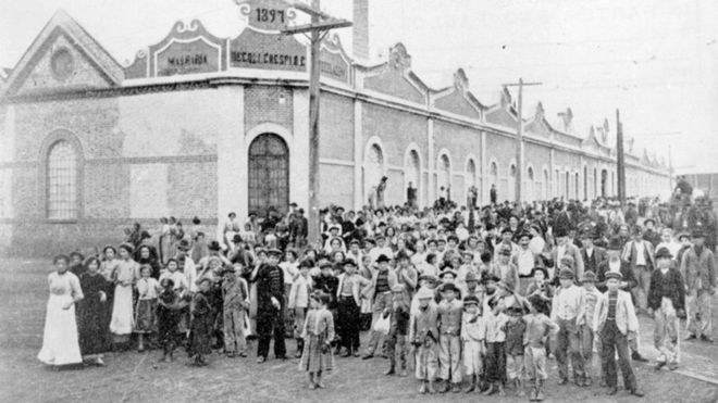 1ª greve geral do país, há 100 anos, foi iniciada por mulheres e durou 30 dias